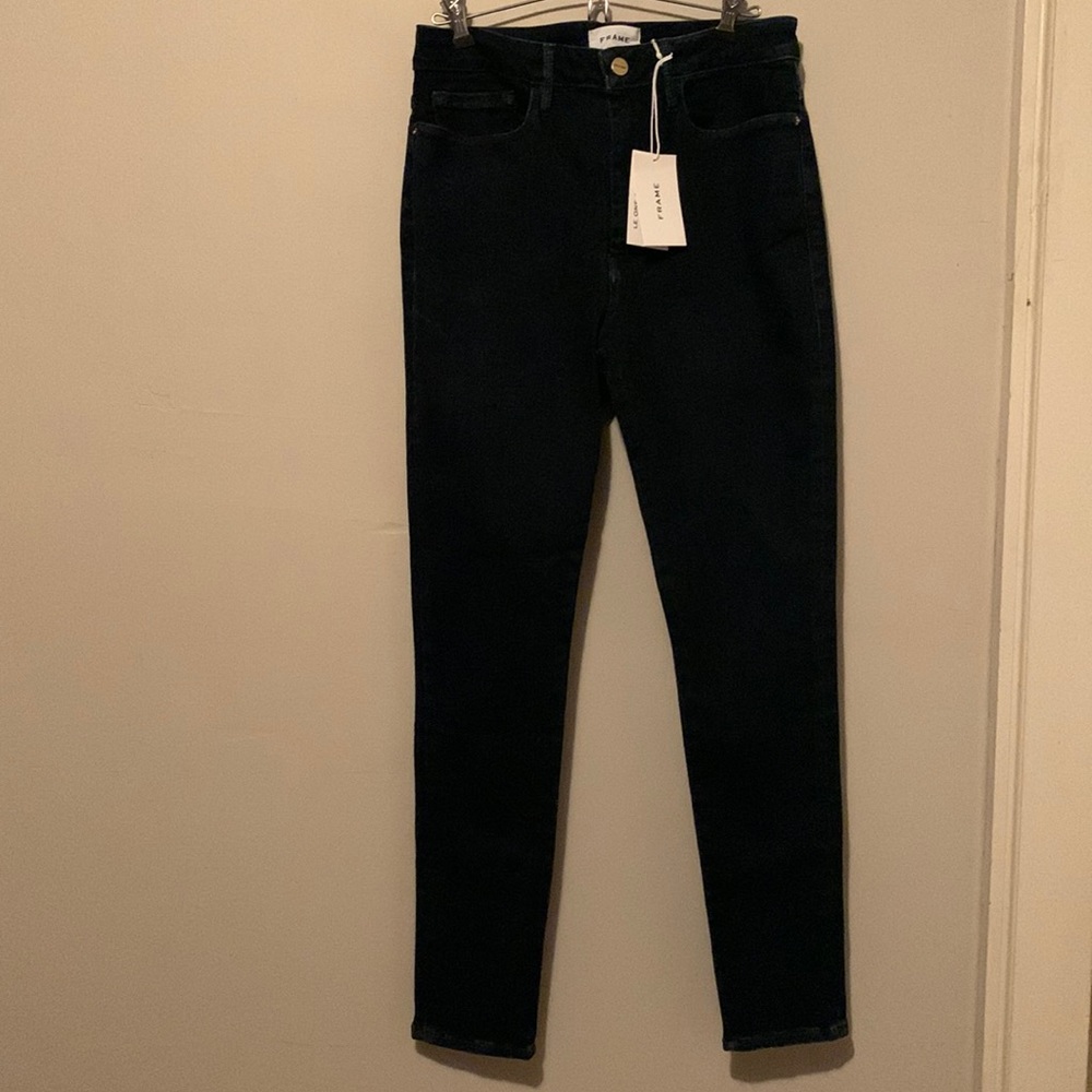 Frame Le One Skinny Jean, size 2, midnight blue, new with tags